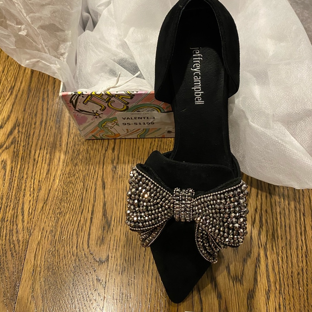 Brand new gorgeous Jeffrey Campbell Flats